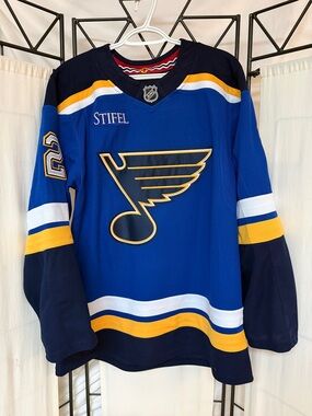 NHL St. Louis Blues MacInnis official  Team Jersey